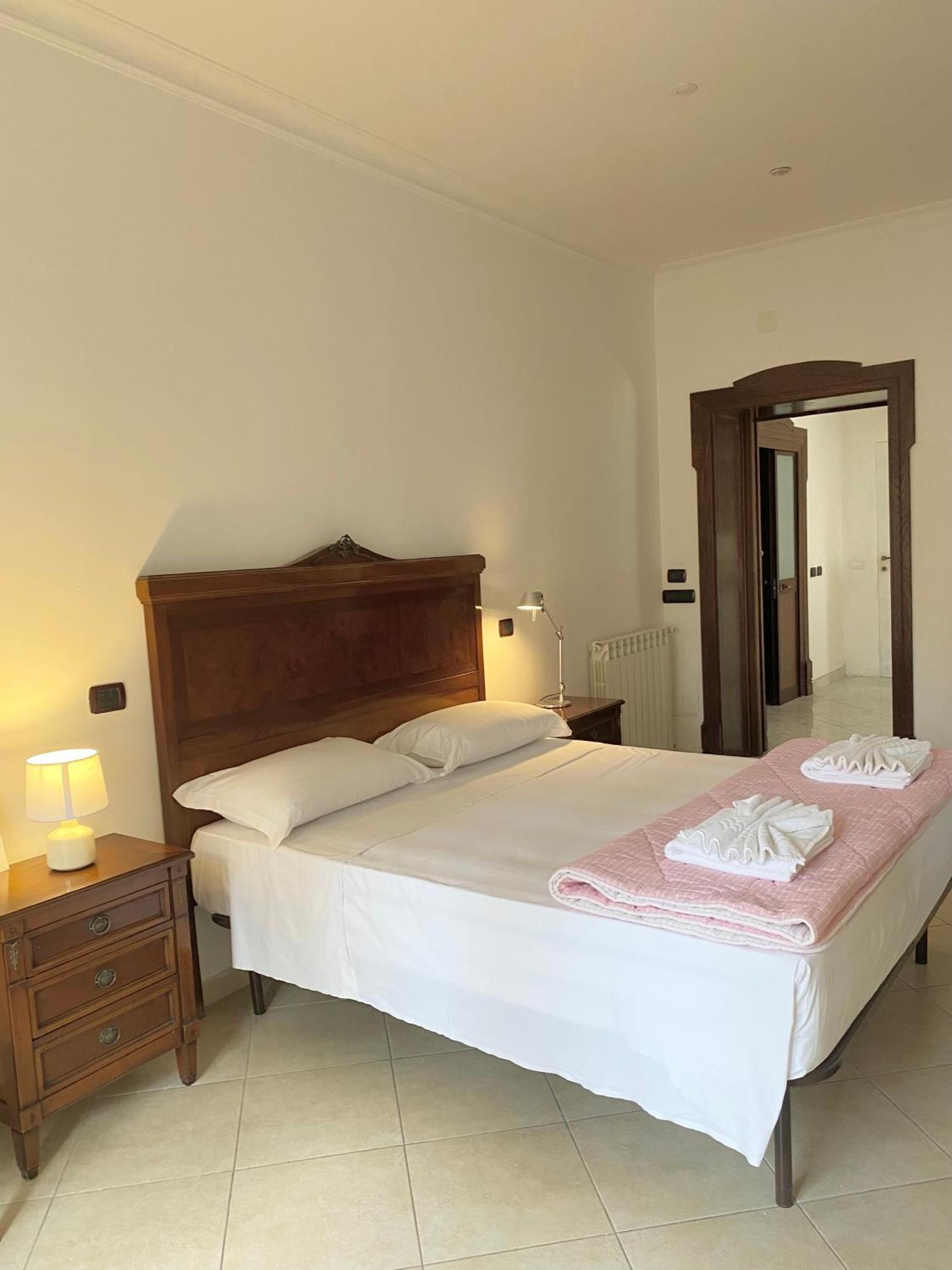 Casa Intera Con Terrazzo *