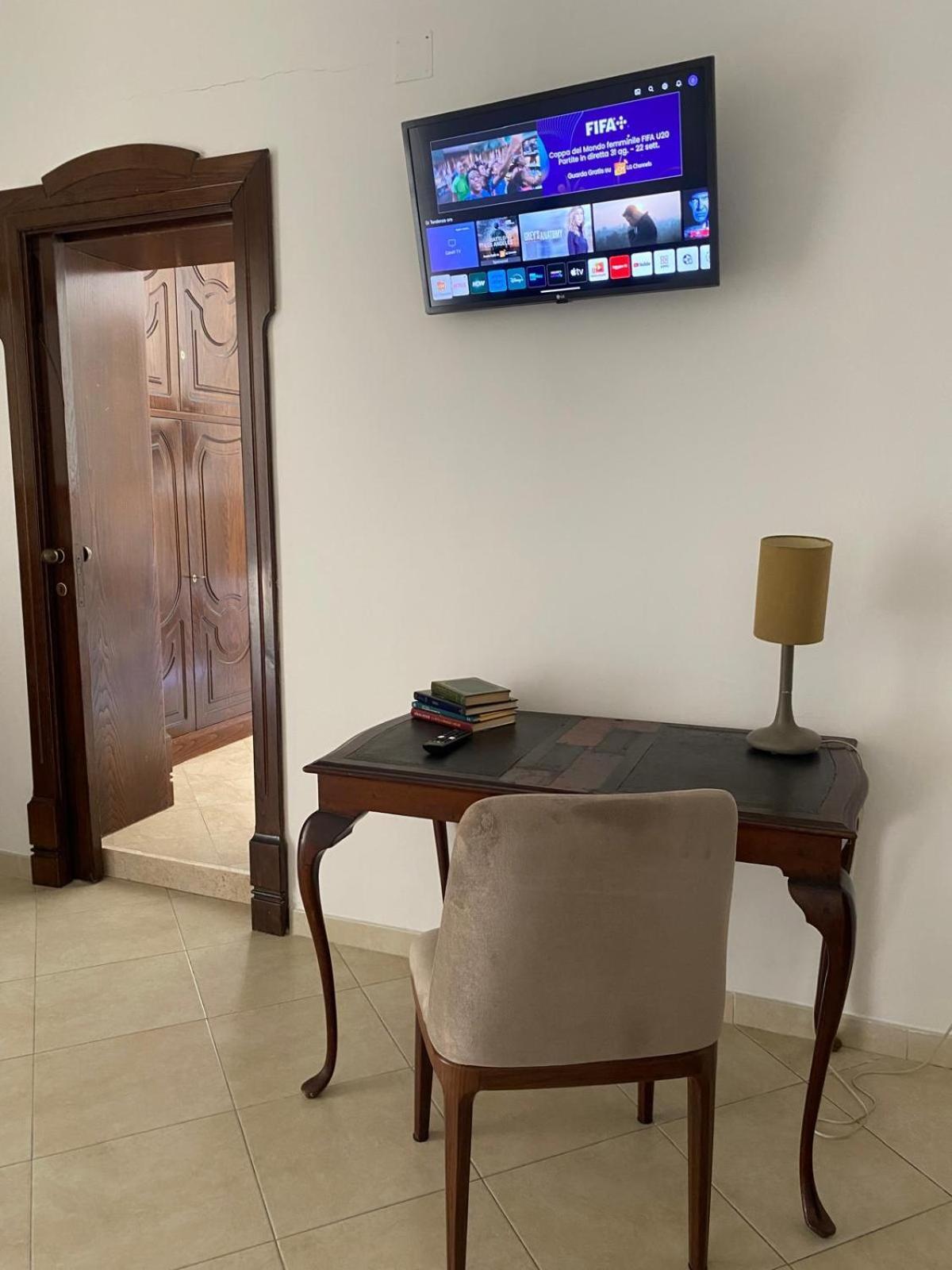Appartamento Casa Intera Con Terrazzo